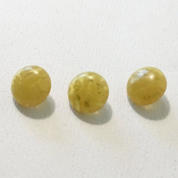 Vintage Lucite Yellow End of Day Swirl Translucent Dome Round Buttons Set of 3 - Picture 3 of 4